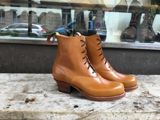 Schuh-Bertl-02
